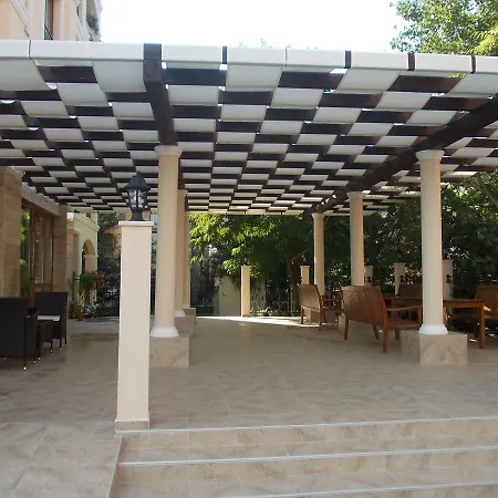 Seasons 3 2* Slăntjev Brjag