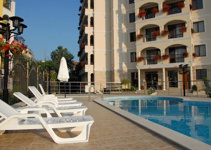 公寓式酒店 Seasons 3