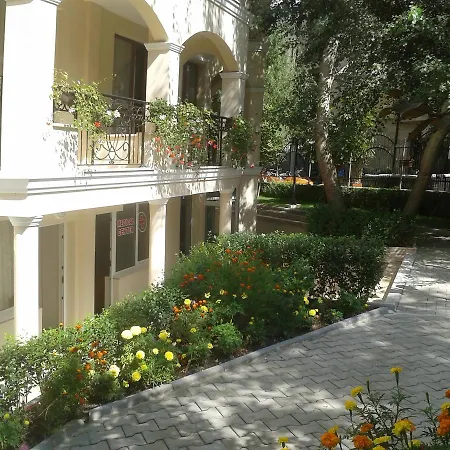 Appart hôtel Seasons 3 2*