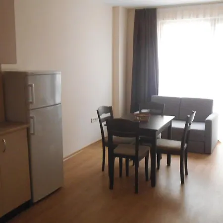 Seasons 3 Lejlighedshotel Sunny Beach