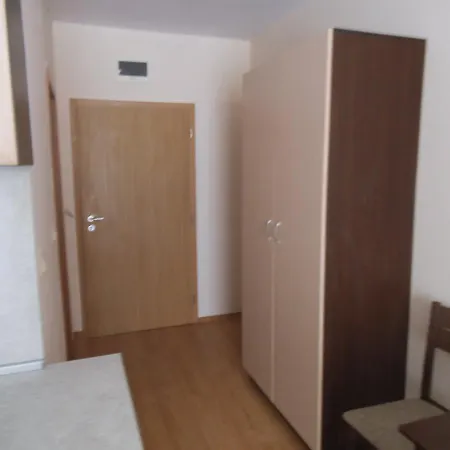 Apartmanhotel Seasons 3 Napospart
