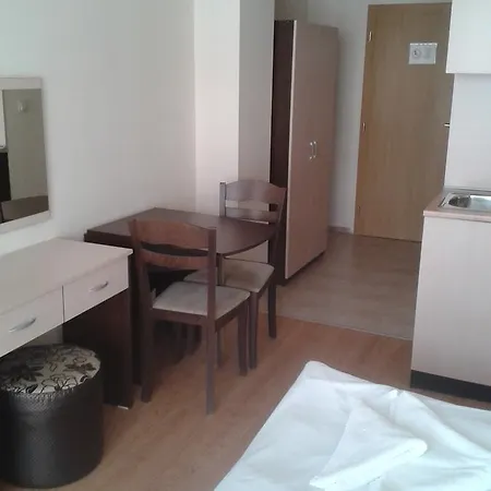 Seasons 3 2* Солнечный берег