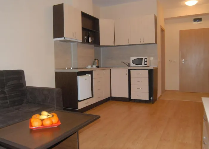 Apartmanhotel Seasons 3