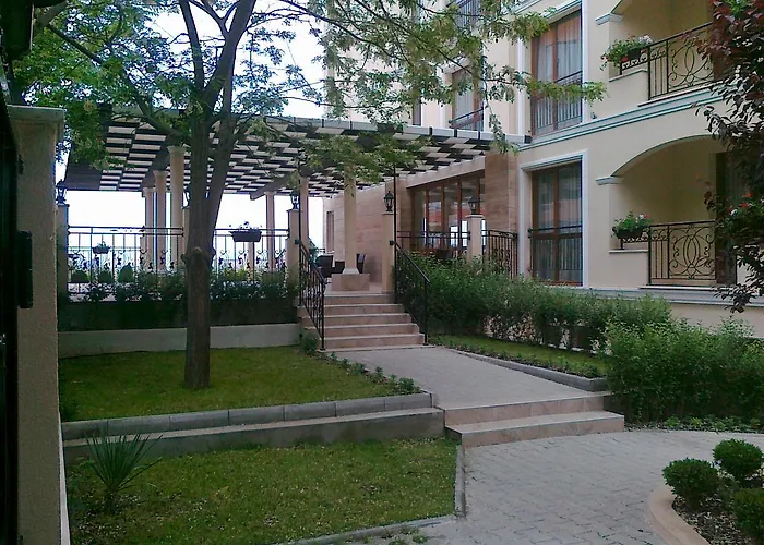 Seasons 3 Apartmanhotel