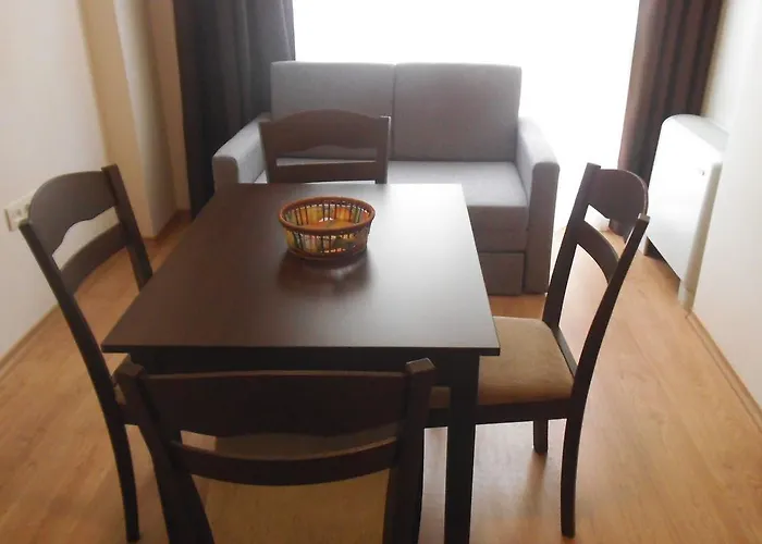 Seasons 3 Apartmanhotel