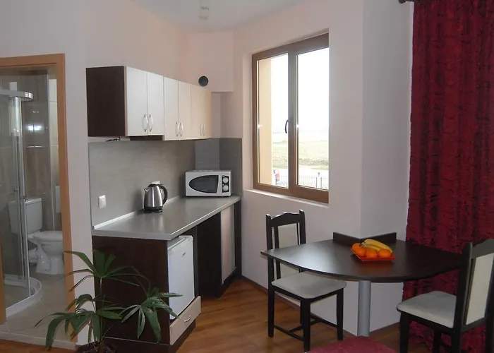 Seasons 3 Apartmanhotel