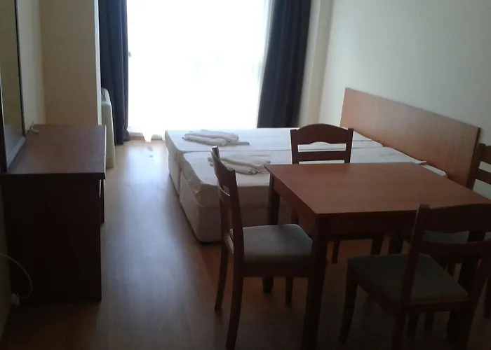 Seasons 3 2* Napospart